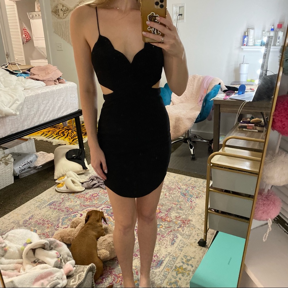 Black Bodycon Dress